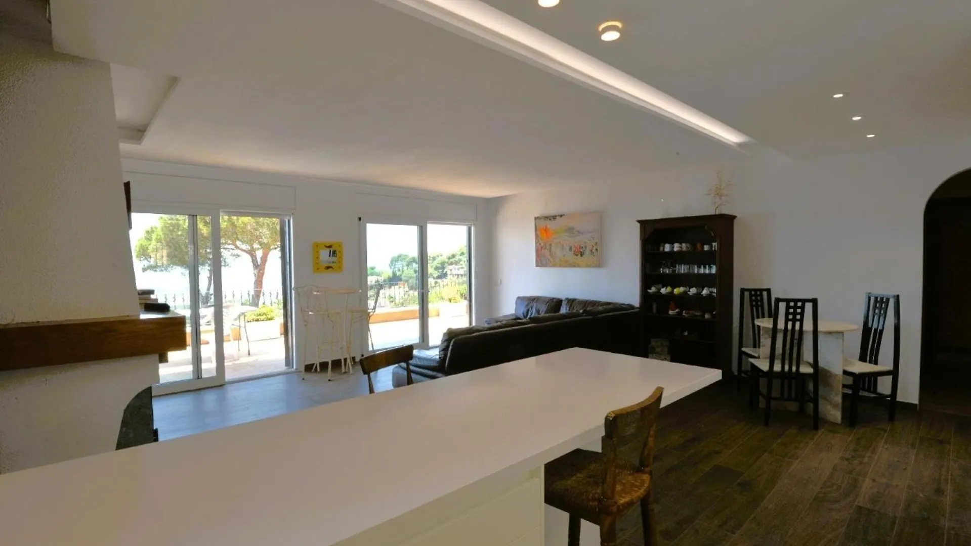 Ferienhaus Fluvia Fuer 17 Personen In Lloret De Mar