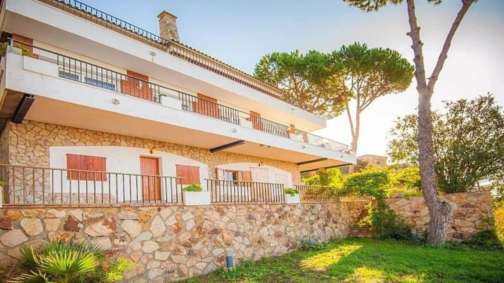 Ferienhaus Fluvia Fuer 17 Personen In リョレート・デ・マル