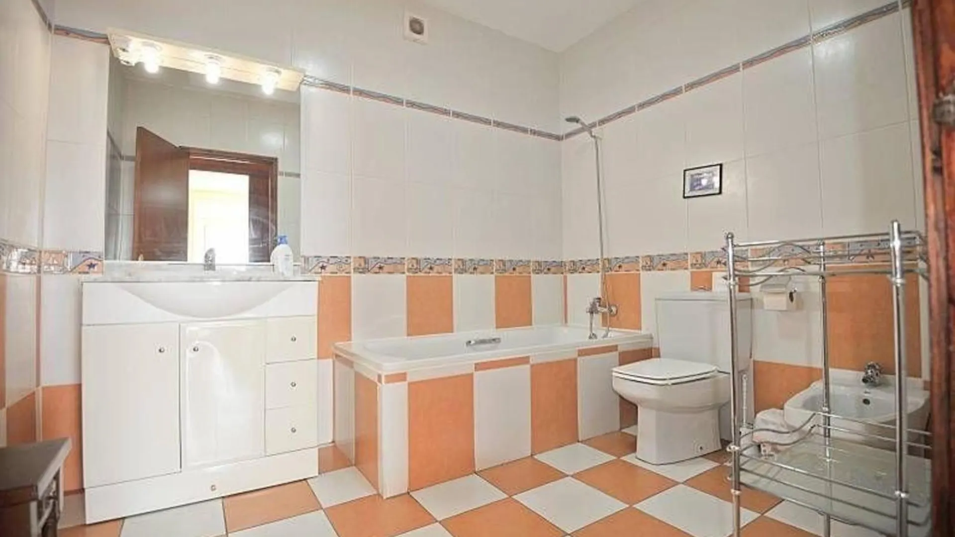 Ferienhaus Fluvia Fuer 17 Personen In リョレート・デ・マル